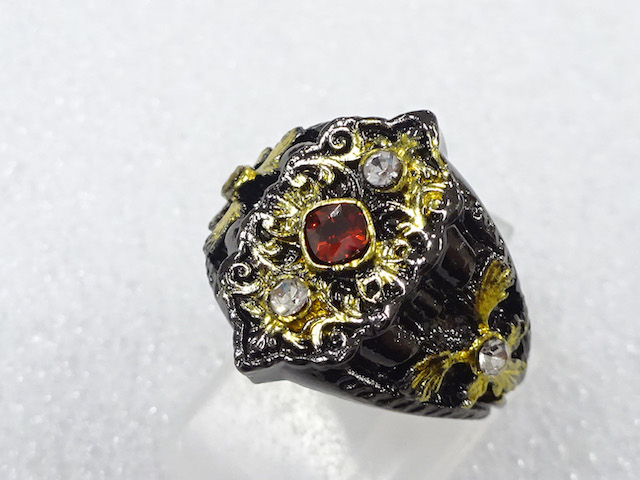 Japanese Kimono / Antique Accessories Metal